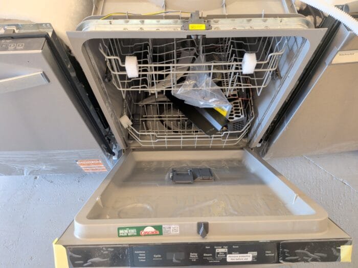 GE GDT550PYRFS Built-In Tall Tub Top Control Stainless Steel Dishwasher w/Sanitize, Dry Boost, 52 dBA - Image 3