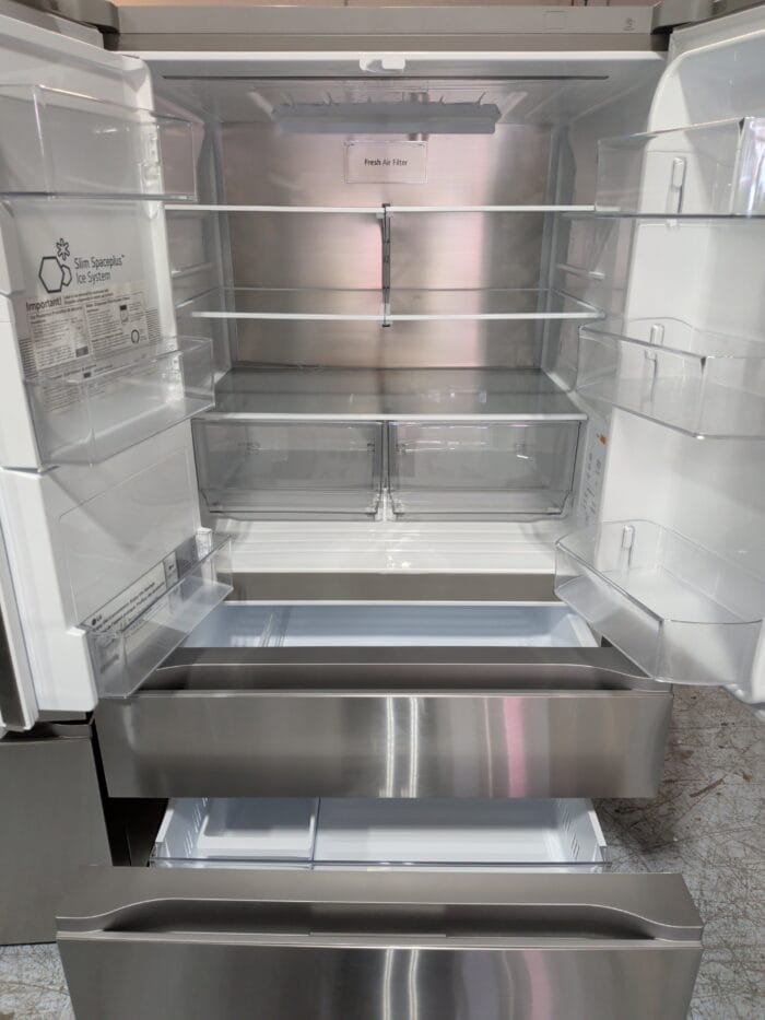 LG LF29H8330S 29 cu. ft. Smart Standard-Depth MAX  4-Door French Door Refrigerator with Full-Convert Drawer - Image 3