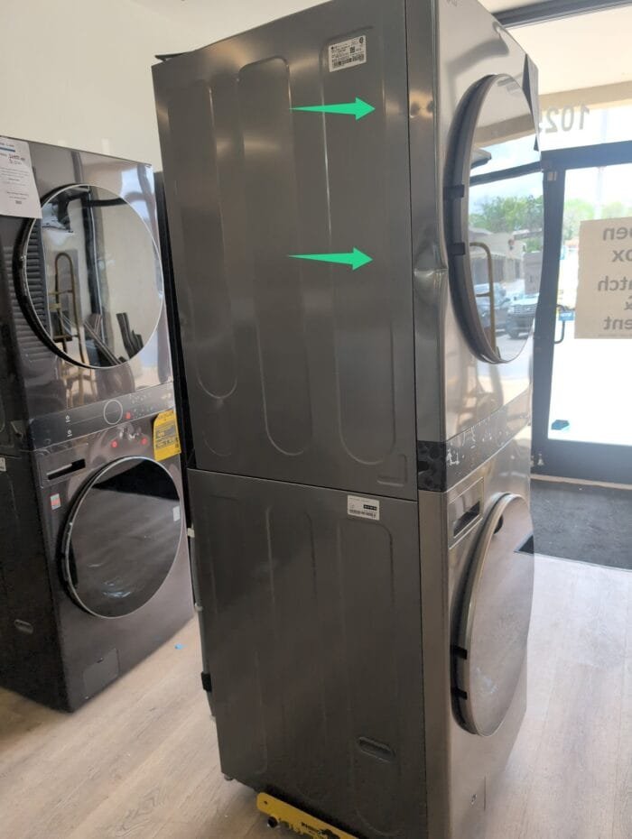 LG WKE100HVA Single Unit Front Load LG WashTower™ with Center Control™ 4.5 cu. ft. Washer and 7.4 cu. ft. Electric Dryer - Image 3