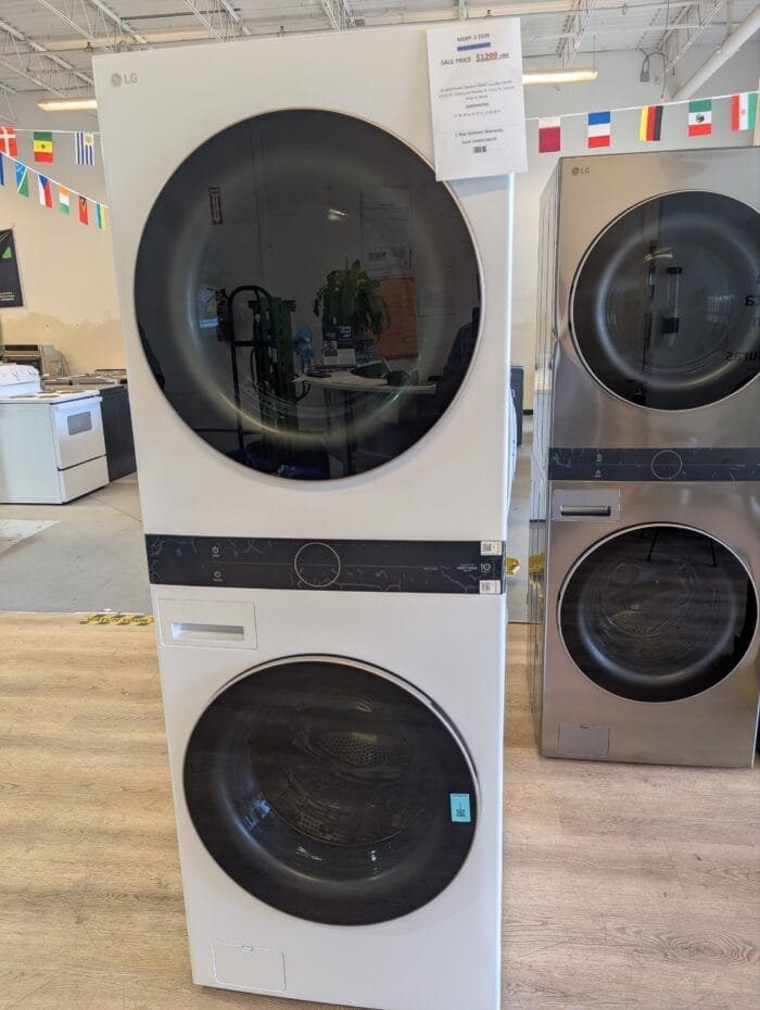 LG WKE100HWA Single Unit Front Load LG WashTower with Center Control 4.5 cu. ft. Washer and 7.4 cu. ft. Electric Dryer - Image 2