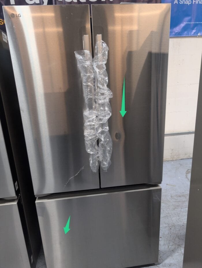 LG LF25H6200S  25 cu. ft. 3-Door French Door Refrigerator with Hybrid Handle Design - Image 3