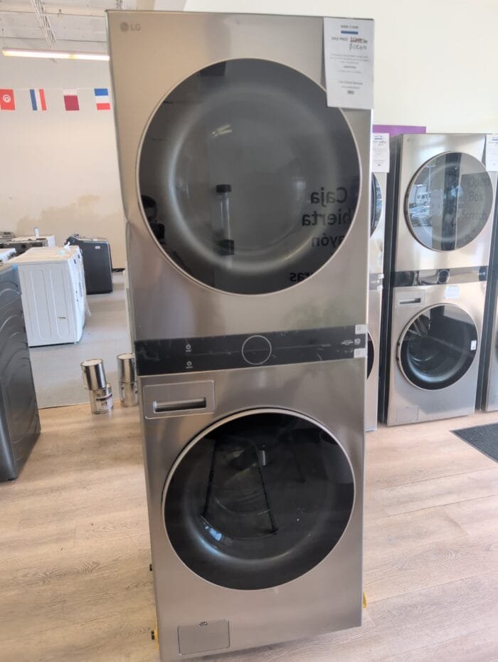 LG WKE100HVA Single Unit Front Load LG WashTower™ with Center Control™ 4.5 cu. ft. Washer and 7.4 cu. ft. Electric Dryer - Image 2