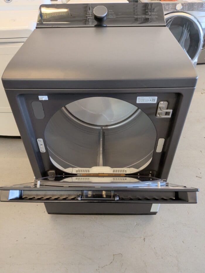 LG DLE8400BE 7.3 cu. ft. Ultra Large Capacity Rear Control Electric Dryer with LG EasyLoad Door and AI Sensing - Image 5