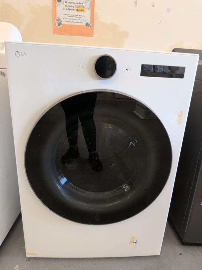 LG DLEX5500W 7.4 cu. ft. Ultra Large Capacity Smart Front Load Electric ENERGY STAR Dryer with Sensor Dry & Steam Technology - Image 2