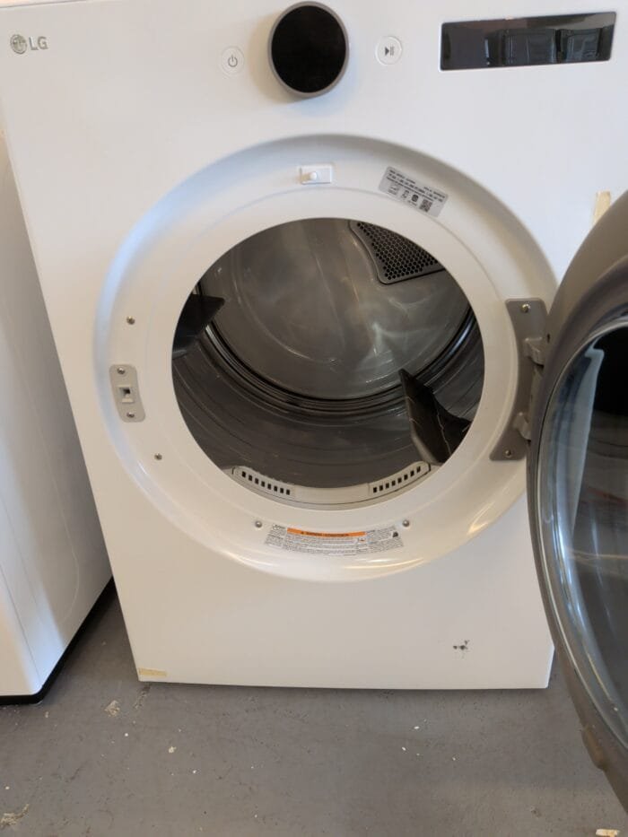 LG DLEX5500W 7.4 cu. ft. Ultra Large Capacity Smart Front Load Electric ENERGY STAR Dryer with Sensor Dry & Steam Technology - Image 3