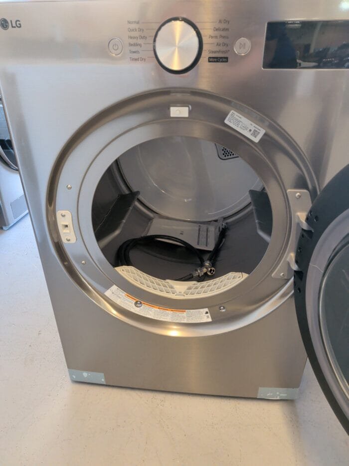 LG DLEX5800V 7.4 cu. ft. Ultra Large Capacity Smart Front Load Electric Dryer with TurboSteam AI Sensing and Hybrid Electronic Controls with LCD Display - Image 3