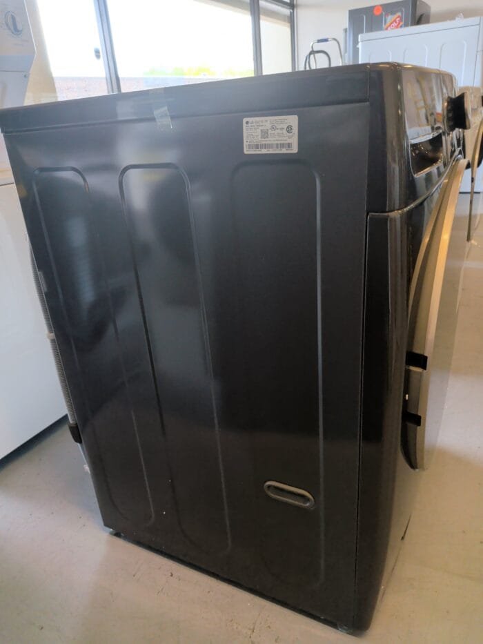 LG WM4000HBA 4.5 cu. ft. Ultra Large Capacity Front Load Washer - Black Steel - Image 4