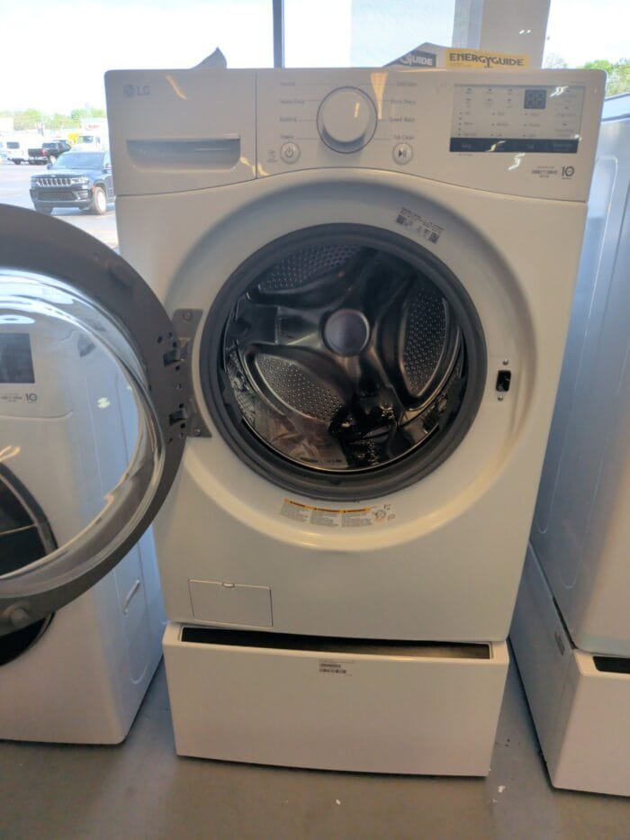 LG WM3400CW Washer 4.5 cu ft and DLE3400W Dryer 7.4 cu ft  Set. - Image 3