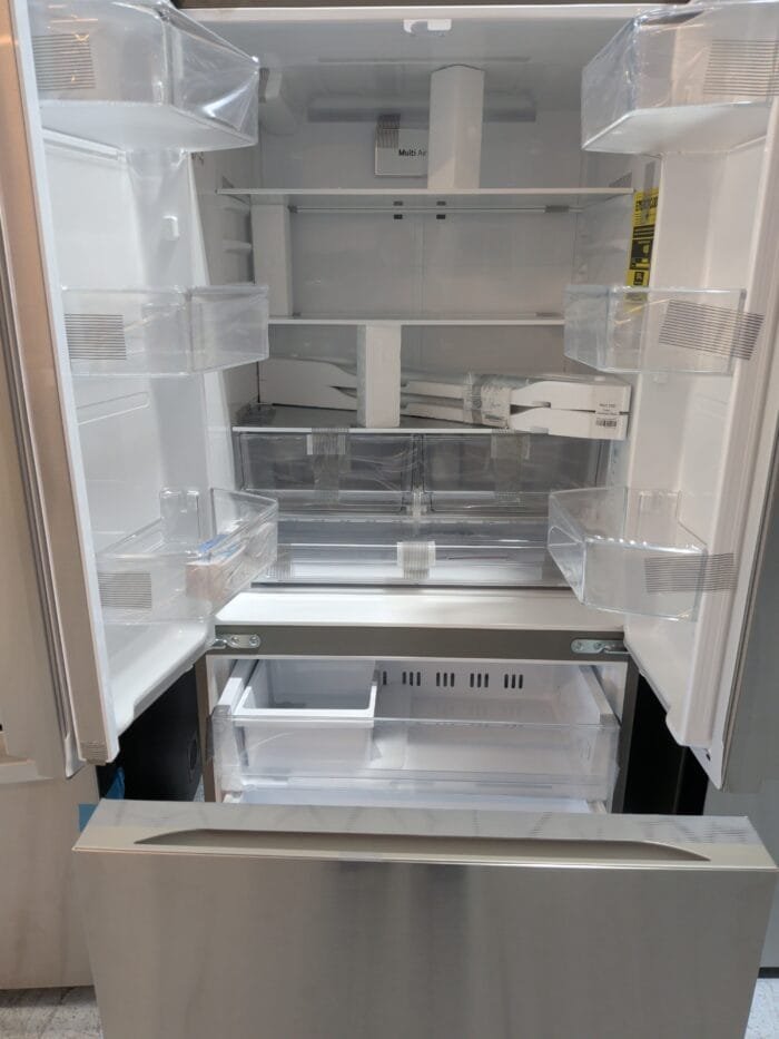 LG LF21G6200S 21 cu. ft. 3-Door French Door, Counter-Depth MAX Refrigerator - Image 3