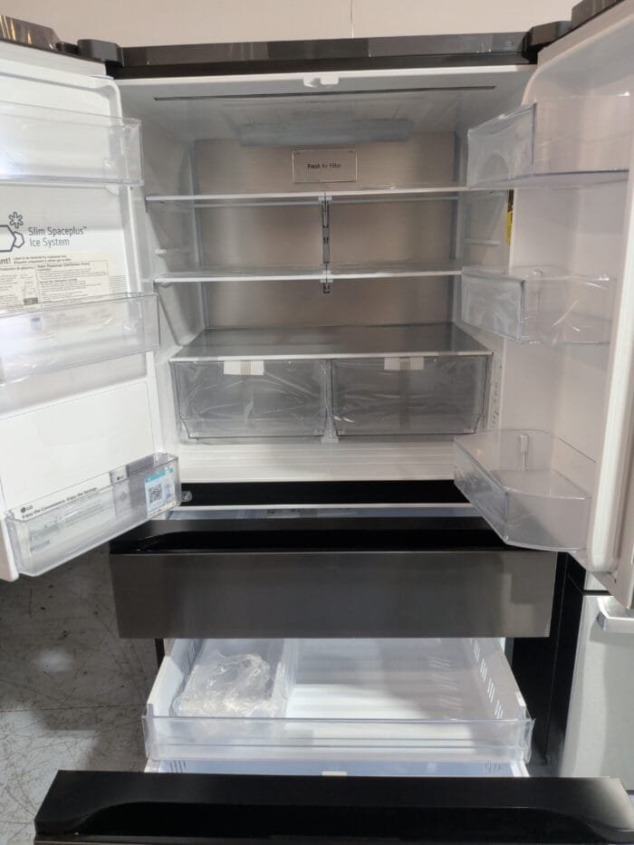 LG LF29H8330D 29 cu. ft. SMART Standard Depth MAX French Door Refrigerator with Full Convert Drawer in Black Stainless Steel - Image 3