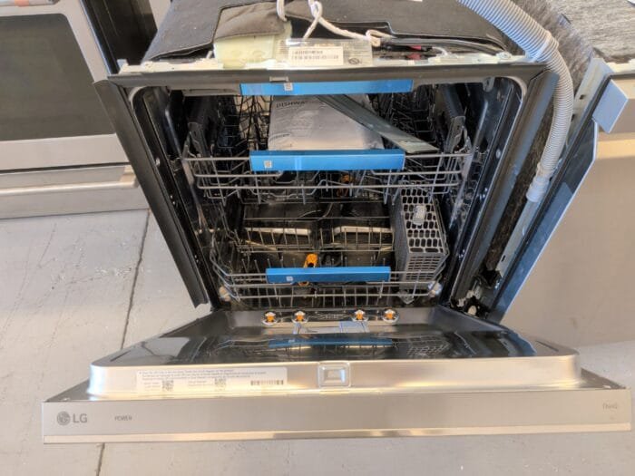 LG LDNPH753S 24 in. PrintProof Stainless Steel Smart Top Control Dishwasher with 1-Hour Wash and Dry, QuadWash Pro and TrueSteam - Image 3