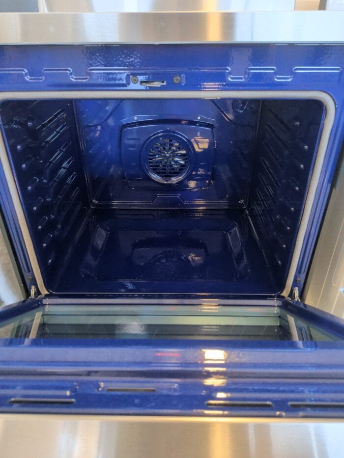 LG LREN6325XE 30 in., 6.3 cu. ft. Smart Wi-Fi True Convection Insta View 5-Burner Electric Oven w/ Air Fry Printproof Stainless Steel - Image 4