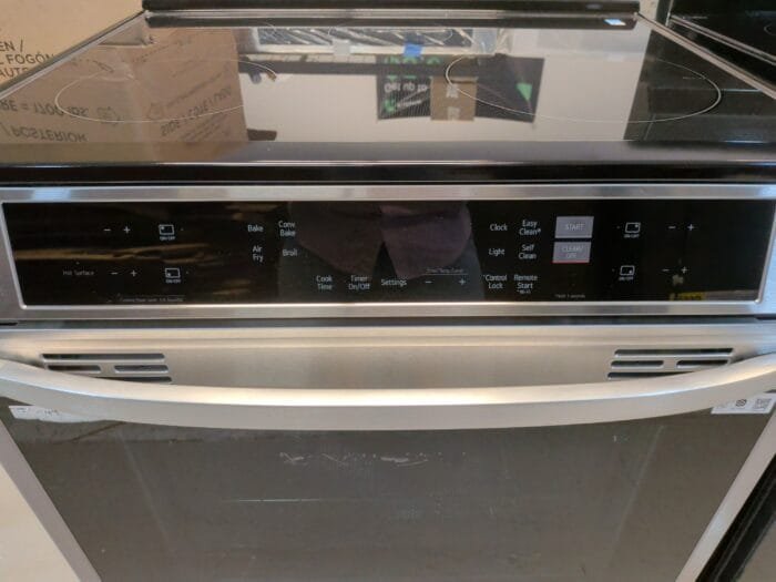 LG LSIL633TFE 6.3 cu. ft. SMART Induction Slide-In Range in PrintProof Stainless Steel with Convection, EasyClean, and Air Fry Tray - Image 4