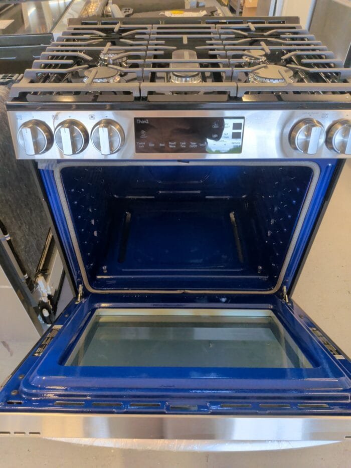 lg LSGL5831F 5.8 cu. ft. Gas Single OvenSlide-in Range, EasyClean plus Self Clean, ThinQ, Printproof StainlessSteel - Image 3