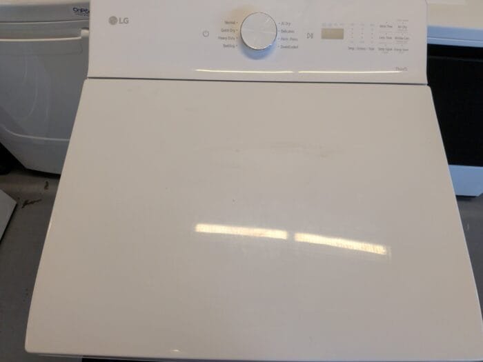 LG DLE8200W 7.3 cu. ft. Ultra Large Capacity Rear Control Electric Dryer with AI Sensing and ThinQ Smart Features - Image 4