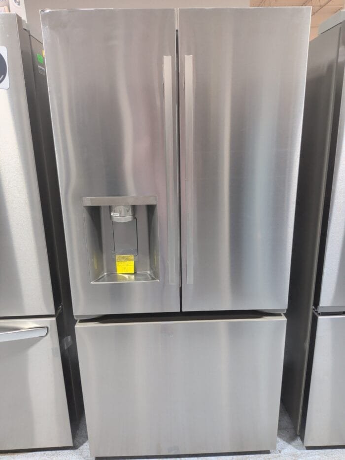 LG LF20G6331S 20 cu. ft. 3-Door French Door, Counter-Depth MAX™ Refrigerator with Hybrid Handles - Image 2