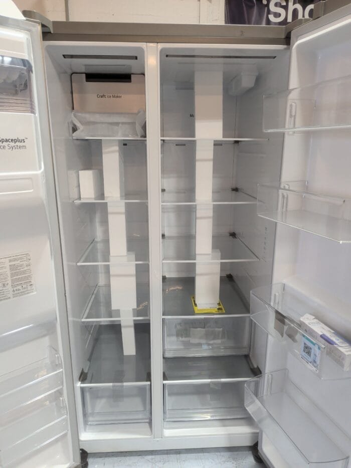 LG LHSXS2706S 27 cu. ft. Side-by-Side Refrigerator with Craft Ice - Image 3