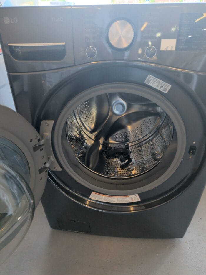 LG WM4000HBA 4.5 cu. ft. Ultra Large Capacity Front Load Washer - Black Steel - Image 3