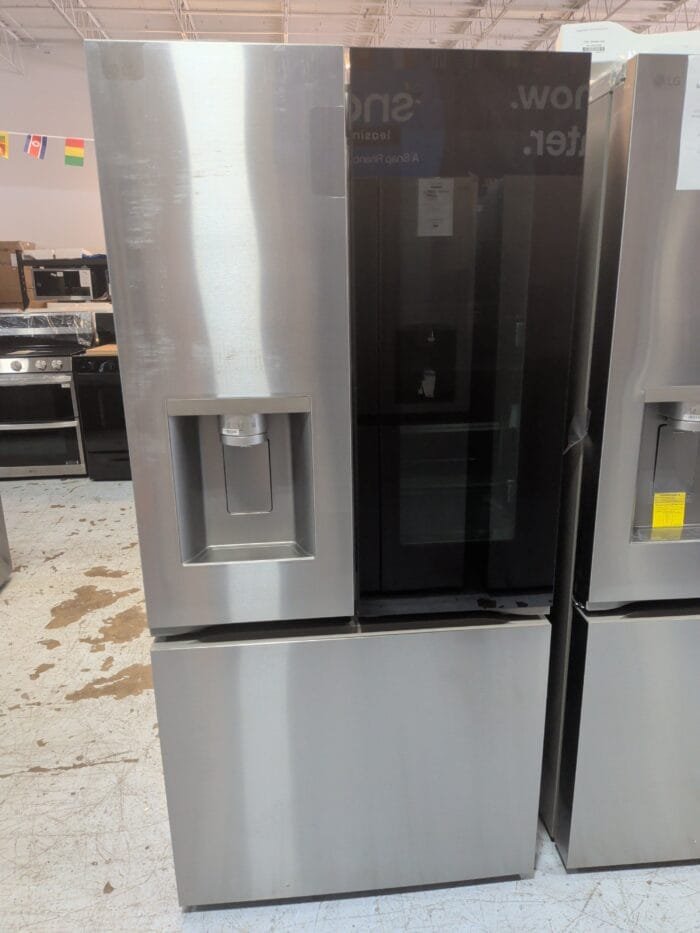 LG LF25S6560S 25 cu. ft. Smart Standard-Depth MAX French Door Refrigerator with InstaView Door-in-Door and Craft Ice - Image 2