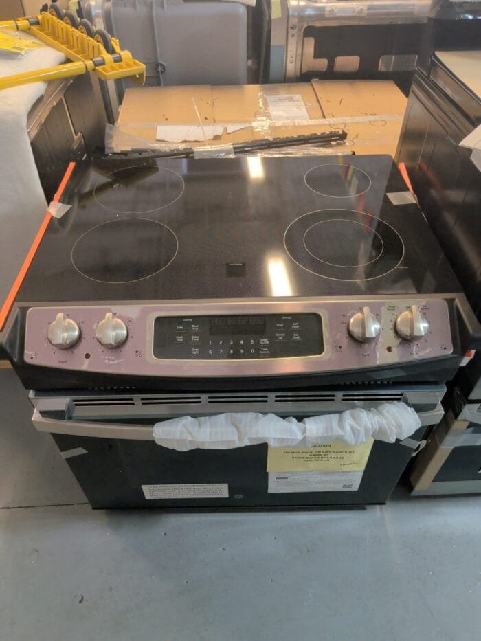 GE JD630STSS GE 30" Drop-In Electric Range - Image 2