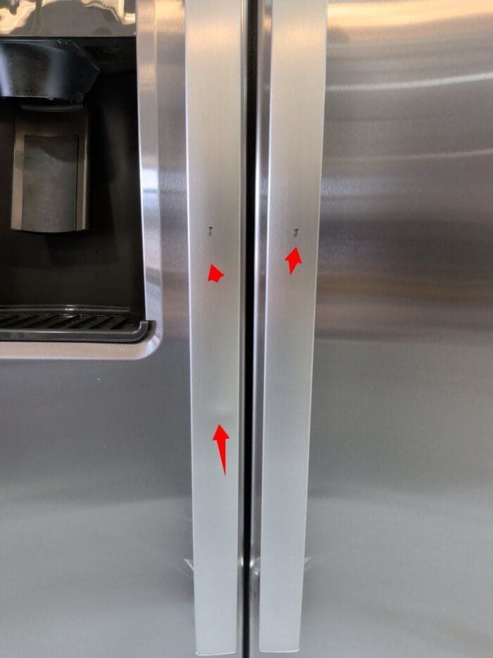 GE GSE25GYPFS 25.3 Cu. Ft. Side-By-Side Refrigerator - Image 4