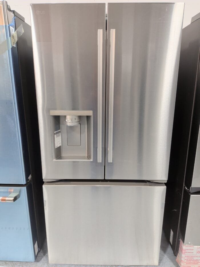 LG LF25H6330S 25 cu. ft. Standard-Depth MAX 3-Door French Door Refrigerator with External Ice and Water Dispenser - Image 2