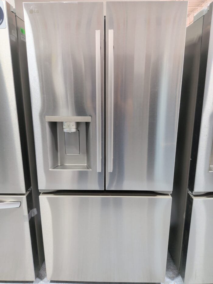 LG LF20G6331S  20 cu. ft. 3-Door French Door, Counter-Depth MAX™ Refrigerator with Hybrid Handles - Image 2