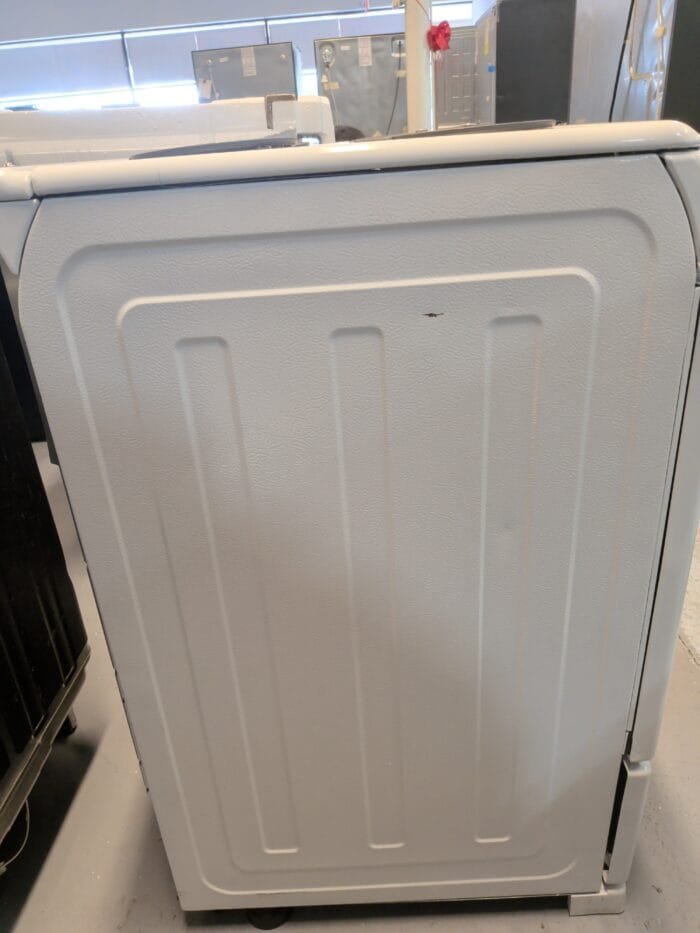 RAS240DMWW Hotpoint 24 in. 4-Burner Element Free-Standing Electric Range Oven in White - Image 5