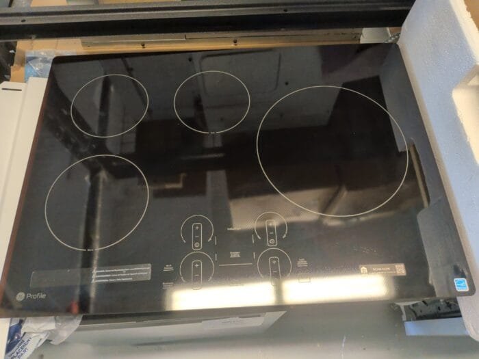 GE Profile ENERGY STAR 30" Built-In Touch Control Induction Cooktop PHP7030DTBB - Image 2