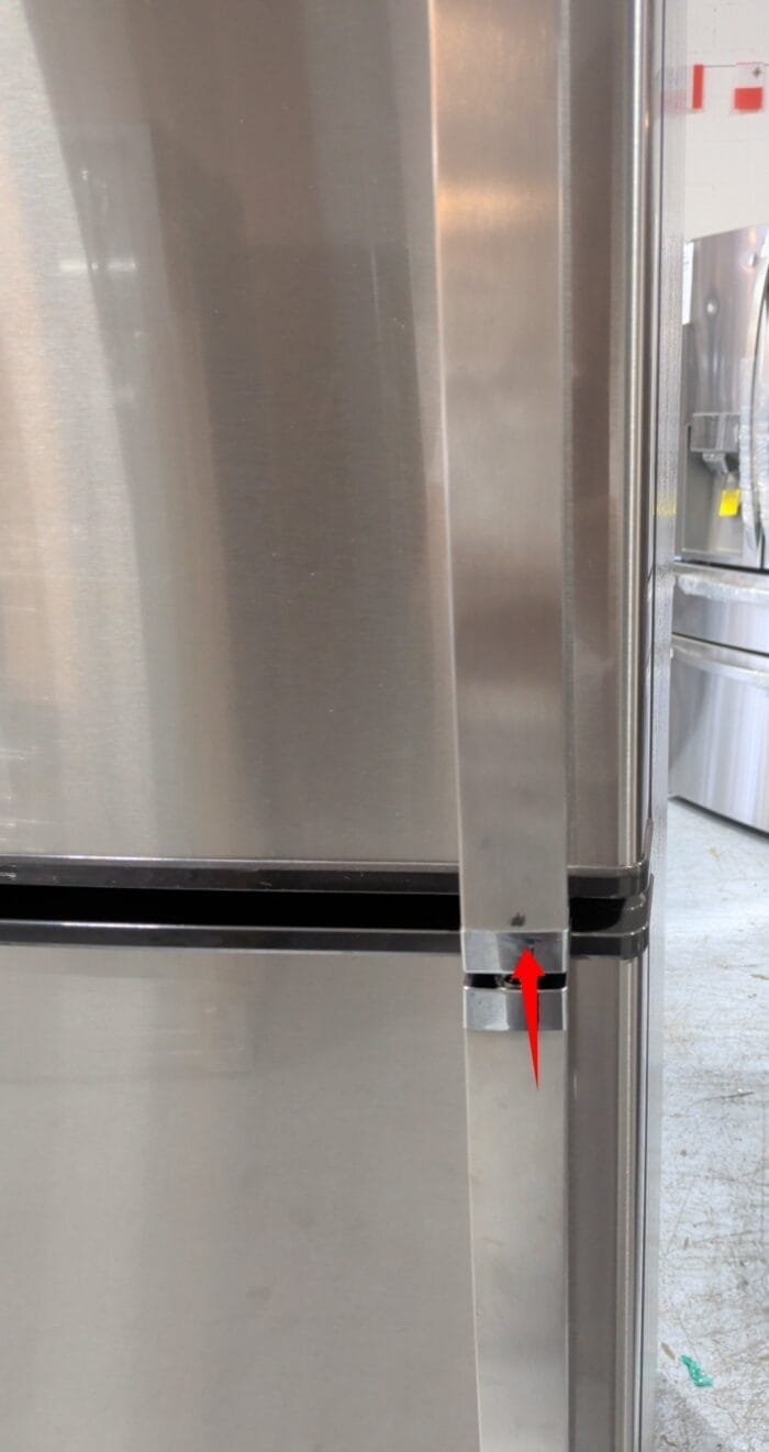 GE GIE21GSHSS Energy Star 21.2 Cu. Ft. Stainless Top-Freezer Refrigerator - Image 4