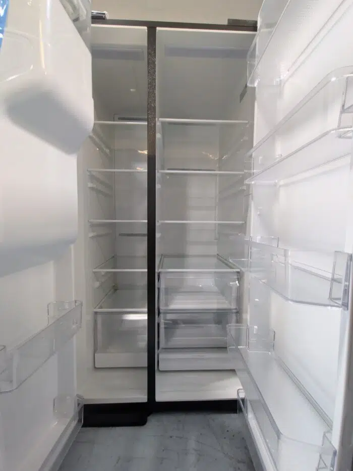GE GSS28NYYFS 27.9 Cu. Ft. Side-By-Side Refrigerator with Extra Tall Dispenser and In-Door Icemaker - Image 3