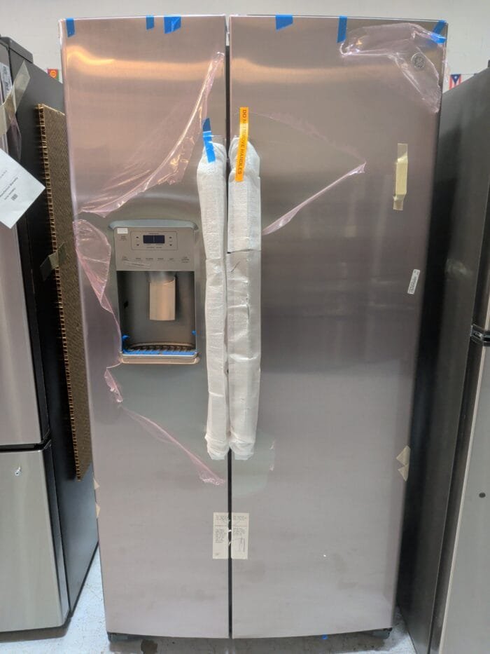 GE GZS22IYNGS 21.8 Cu. Ft. Counter-Depth Fingerprint Resistant Side-By-Side Refrigerator - Image 2