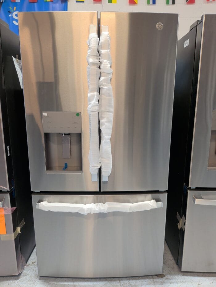 GE GFE26JYMFS 5.6 Cu. Ft. Fingerprint Resistant Stainless Steel French Door Refrigerator - Image 2
