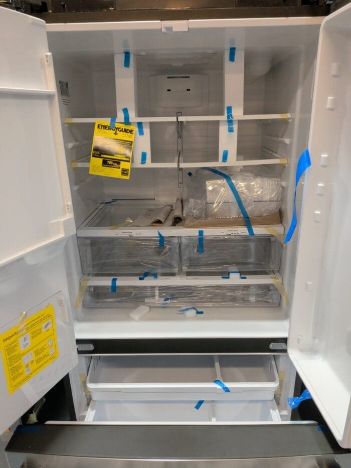 GE GFE26JYMFS 5.6 Cu. Ft. Fingerprint Resistant Stainless Steel French Door Refrigerator - Image 3