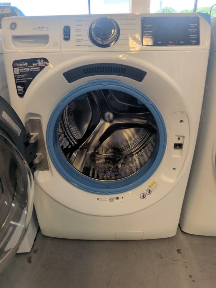 GE GFW655SSVWW 5.0 cu. ft. Capacity Smart Front Load Steam Washer with SmartDispense™ UltraFresh Vent System with OdorBlock™ and Steam & GFD65ESSVWW  7.8 cu. ft. Capacity Smart Front Load Electric Dryer with Steam and Sanitize Cycle - Image 4