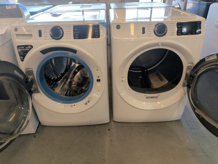 GE GFW655SSVWW 5.0 cu. ft. Capacity Smart Front Load Steam Washer with SmartDispense™ UltraFresh Vent System with OdorBlock™ and Steam & GFD65ESSVWW  7.8 cu. ft. Capacity Smart Front Load Electric Dryer with Steam and Sanitize Cycle - Image 6