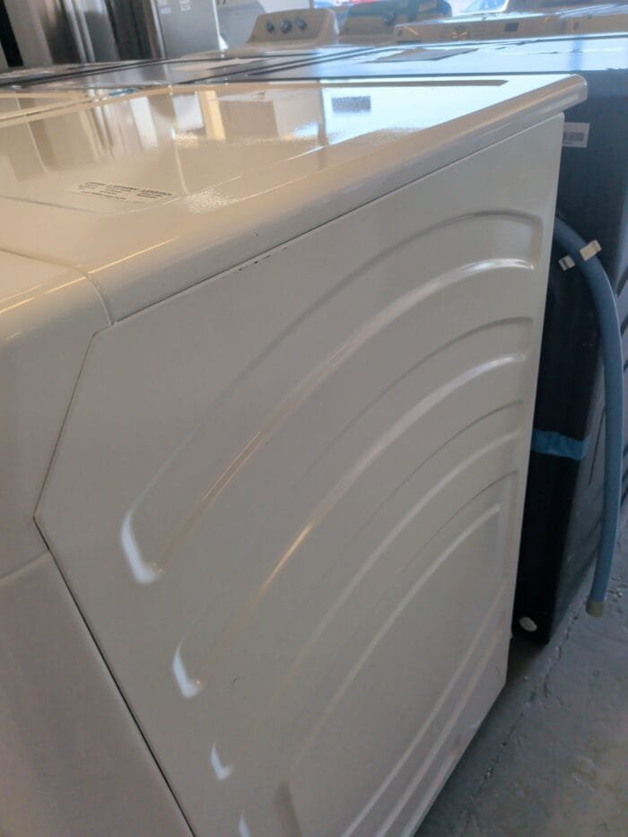 GE GFW655SSVWW 5.0 cu. ft. Capacity Smart Front Load Steam Washer with SmartDispense™ UltraFresh Vent System with OdorBlock™ and Steam & GFD65ESSVWW  7.8 cu. ft. Capacity Smart Front Load Electric Dryer with Steam and Sanitize Cycle - Image 7