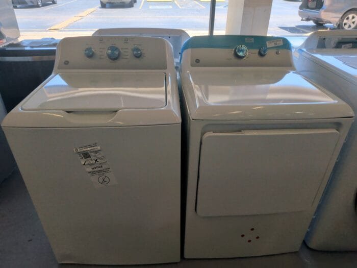 GE GTW385ASWWS 4.3 cu. ft. Capacity Washer with Stainless Steel Basket,Cold Plus and Water Level Control​ & GTD38EASWWS  6.2 cu. ft. Capacity Electric Dryer with Up To 120 ft. Venting and Shallow Depth - Image 2