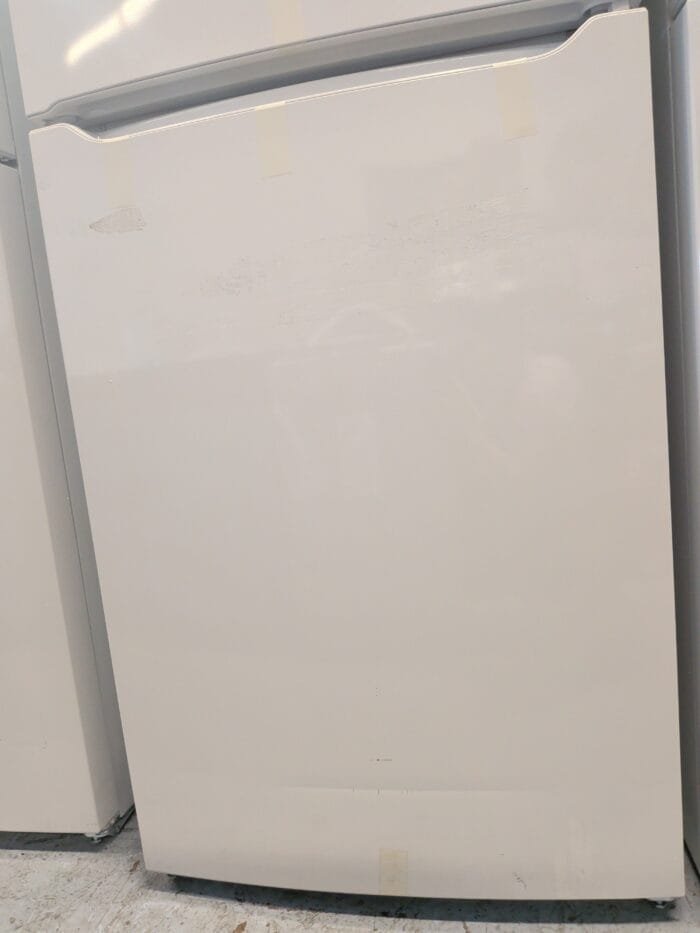 FFTR2045VW Frigidaire 30 in. 20 cu. ft. Garage Ready Top Freezer Refrigerator in White - Image 7