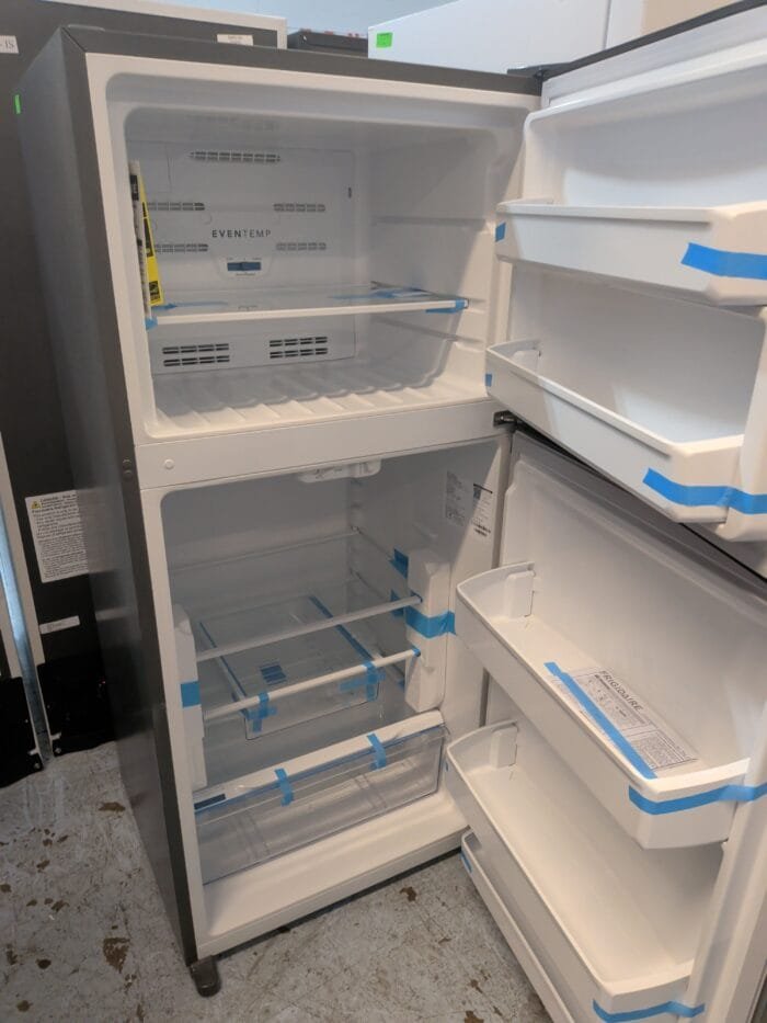 FFHT1425VV Frigidaire 14 Cu. Ft. Top Freezer Refrigerator - Image 3
