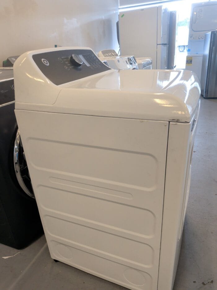 GE GDT58EBSV1WS 7.4 cu. ft. Electric Dryer with Sensor Dry in White - Image 3