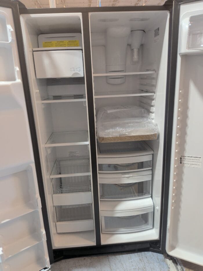 GE GZS22IYNGS 21.8 Cu. Ft. Counter-Depth Fingerprint Resistant Side-By-Side Refrigerator Stainless Steel - Image 3