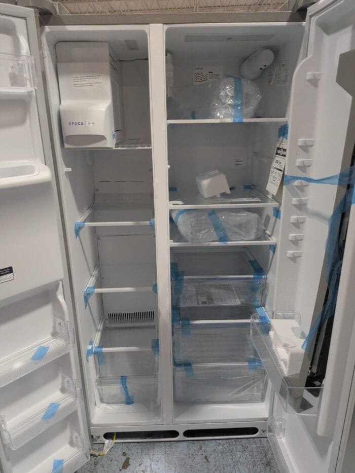 FRSC2333AS Frigidaire 22 Cu. Ft. 36" Counter-Depth Side-by-Side Refrigerator - Image 3