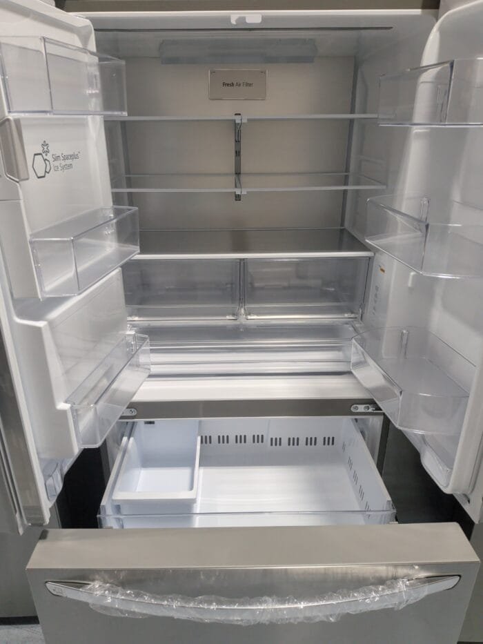 LG LRFXC2606S  26 Cu. Ft. Counter Depth French Door Refrigerator - Image 3
