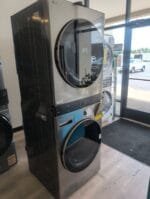 LG WKE100HVA WashTower Front Load Washer & Electric Dryer - Image 2