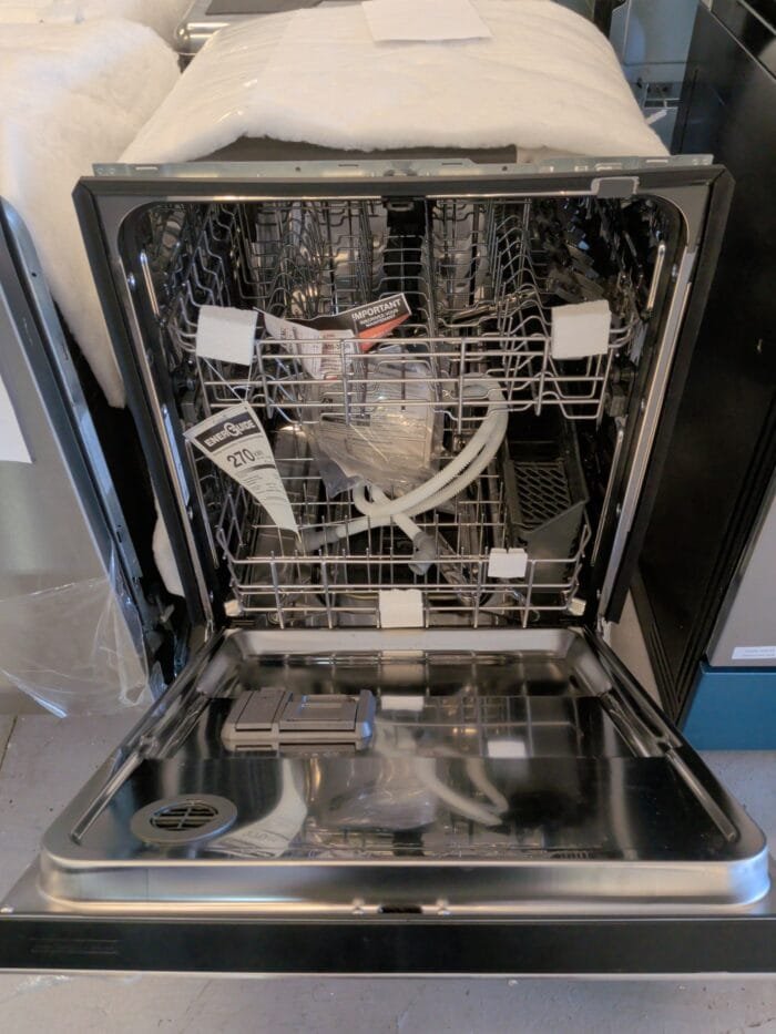 MAYTAG MDB4949SKZ Dishwasher #A4L8H2UILQ32 - Image 3