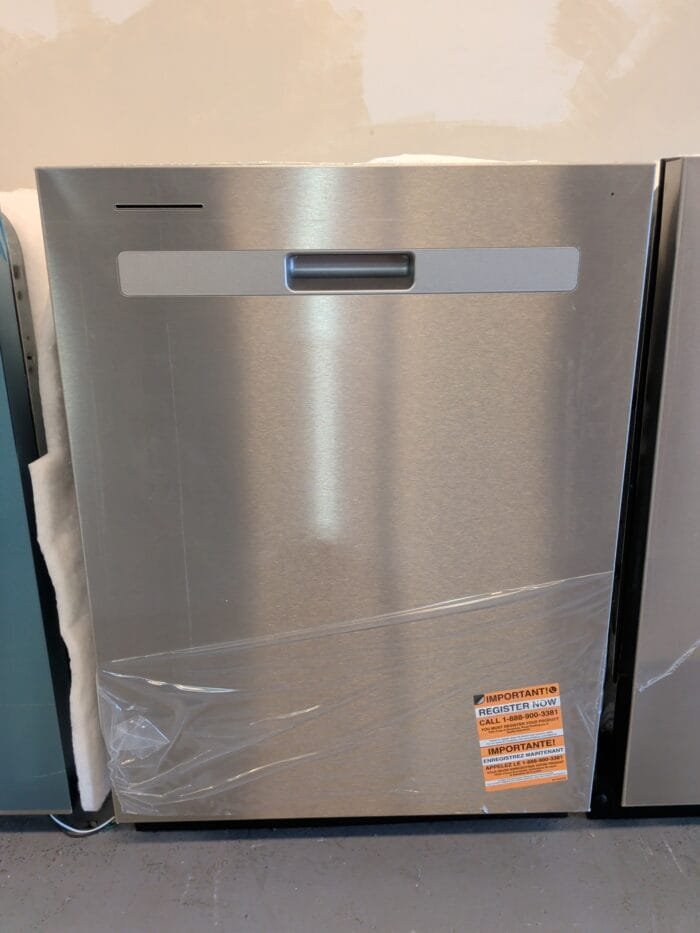 Whirlpool WDP540HAMZ Dishwasher #A4LI8UDJ231M - Image 2